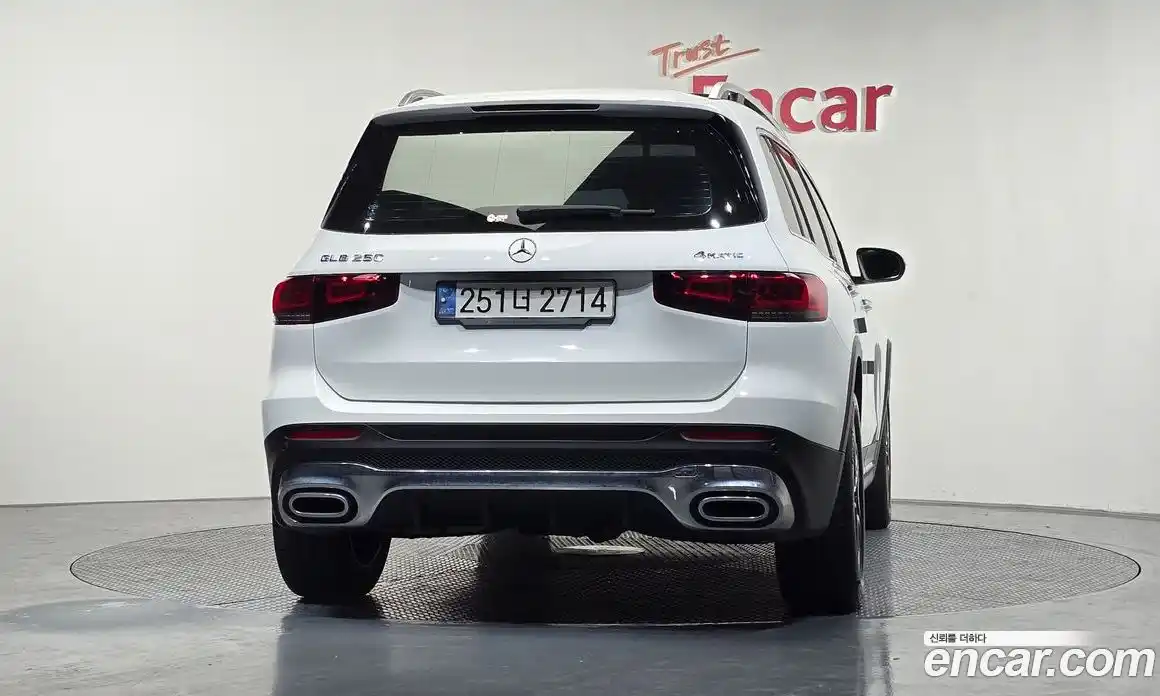 Mercedes-Benz GLB-Class 2022 2.0 Автомат в Москве № 138337, фото 5