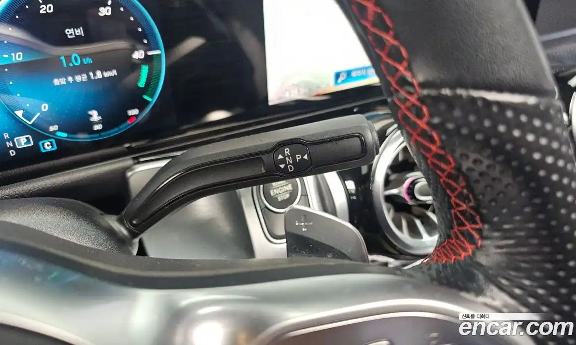 Mercedes-Benz GLB-Class 2022 2.0 Автомат в Москве № 138337, фото 9