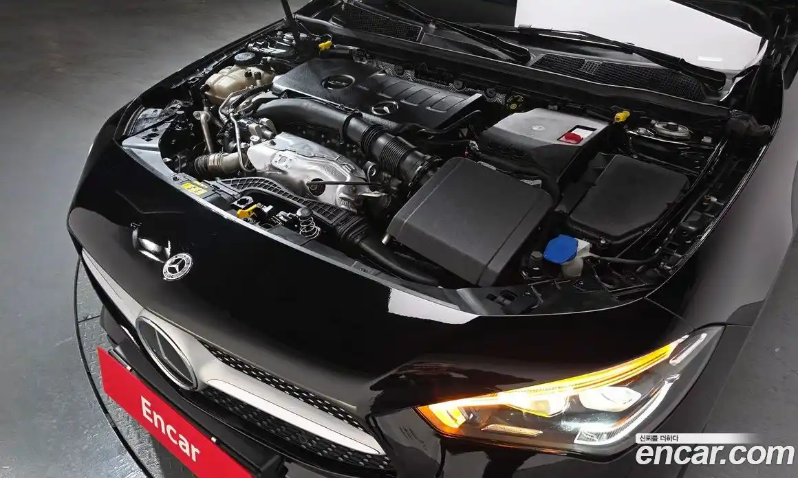 Mercedes-Benz CLA-Class 2023 2.0 Автомат в Москве № 139982, фото 20