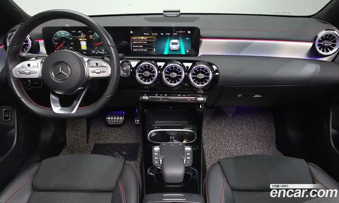 Mercedes-Benz CLA-Class 2023 2.0 Автомат в Москве № 139982, фото 4