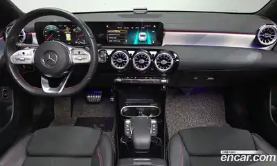 Mercedes-Benz CLA-Class 2023 2.0 Автомат в Москве № 139982, миниатюра 4