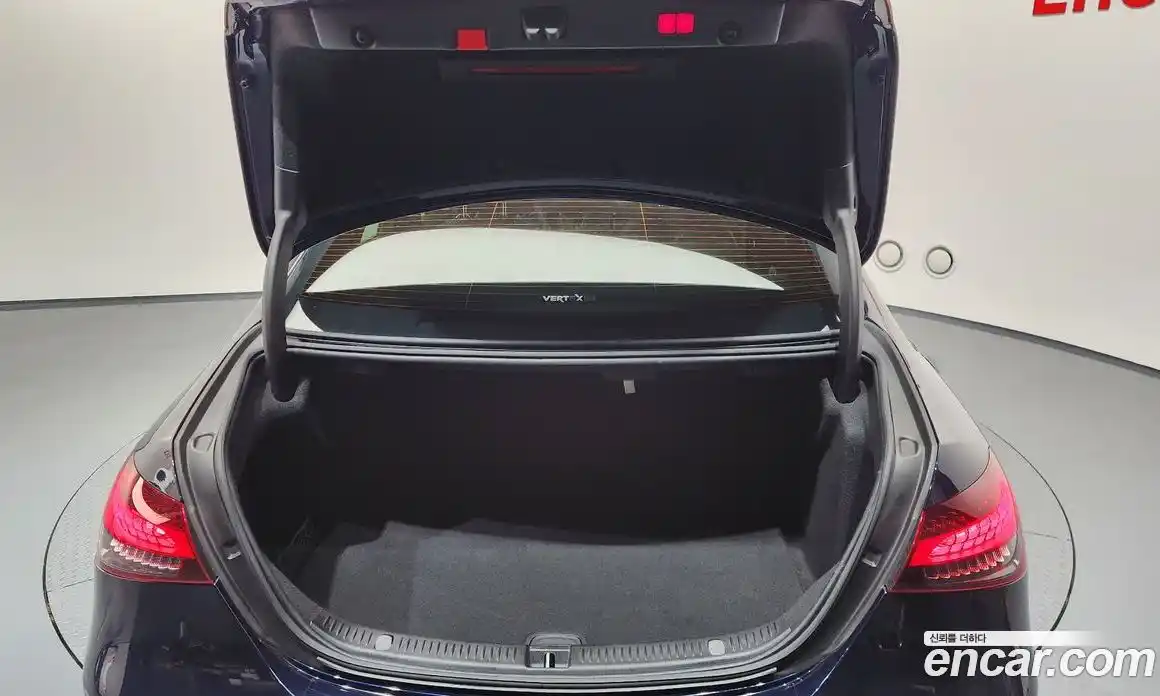 Mercedes-Benz E-Class 2021 2.0 Автомат в Москве № 141334, фото 16