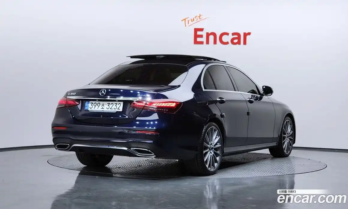 Mercedes-Benz E-Class 2021 2.0 Автомат в Москве № 141334, фото 17