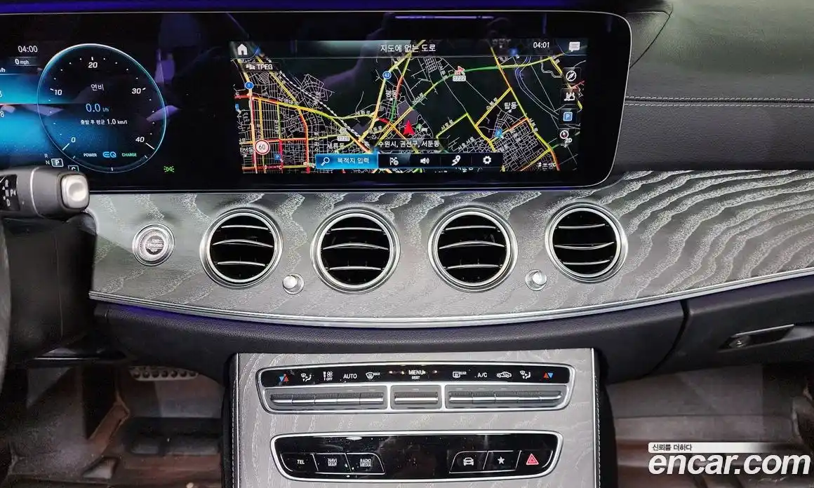 Mercedes-Benz E-Class 2021 2.0 Автомат в Москве № 141334, фото 20