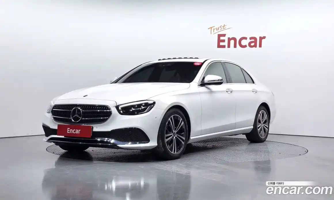 Mercedes-Benz E-Class 2021 2.0 Автомат в Москве № 142754, фото 13