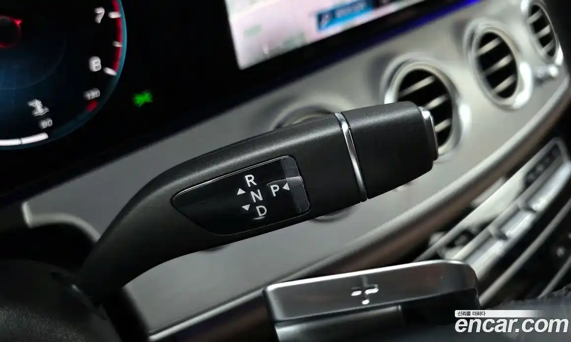 Mercedes-Benz E-Class 2021 2.0 Автомат в Москве № 142754, фото 14