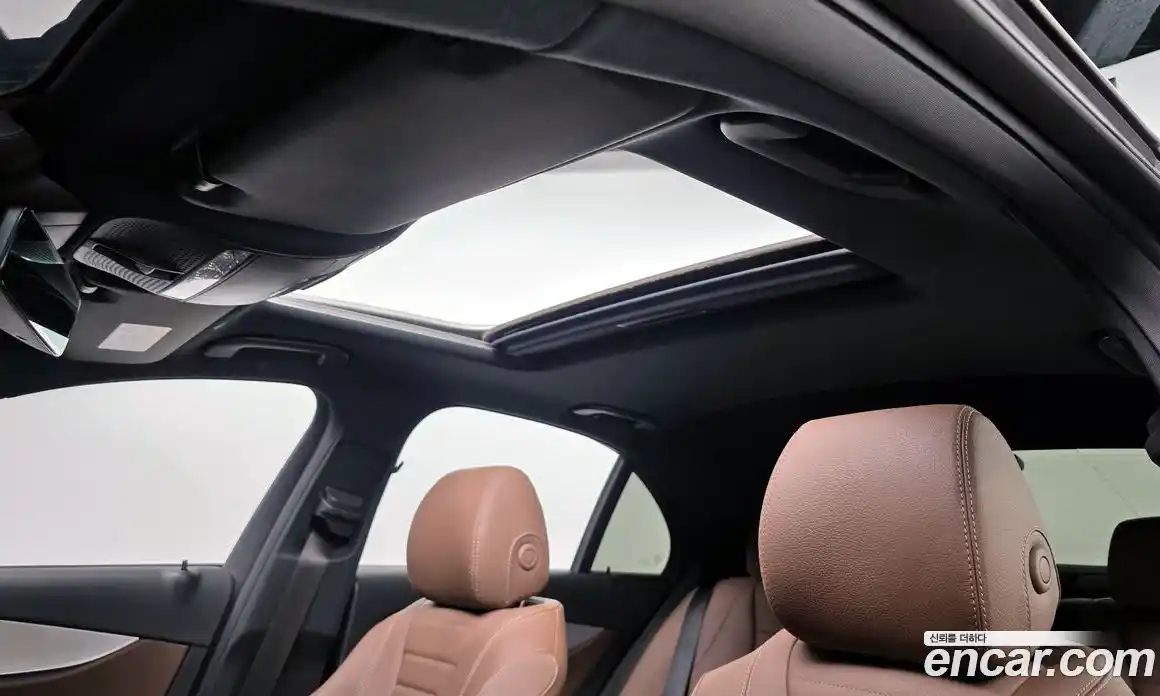 Mercedes-Benz E-Class 2021 2.0 Автомат в Москве № 142754, фото 18