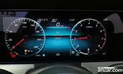 Mercedes-Benz E-Class 2021 2.0 Автомат в Москве № 142754, миниатюра 5