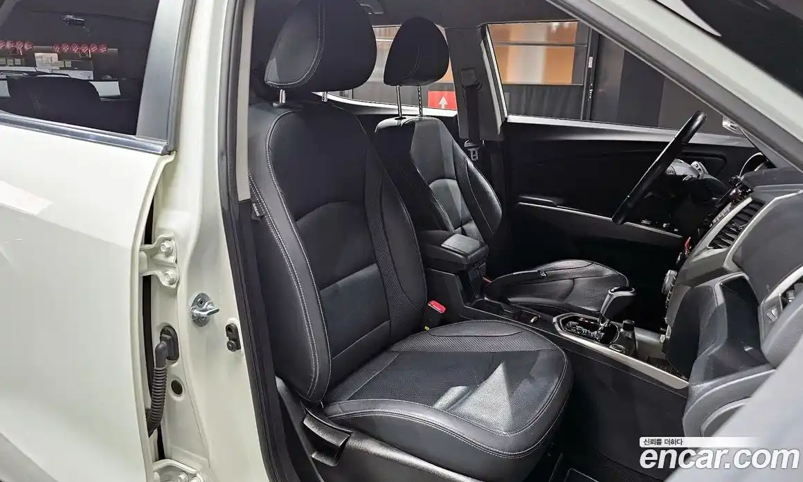 SsangYong TIBOLI 2016 1.6 Автомат в Москве № 146899, фото 7