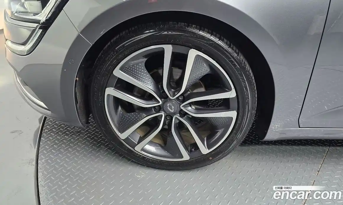 Renault SM6 2017 1.6 Автомат в Москве № 147586, фото 18