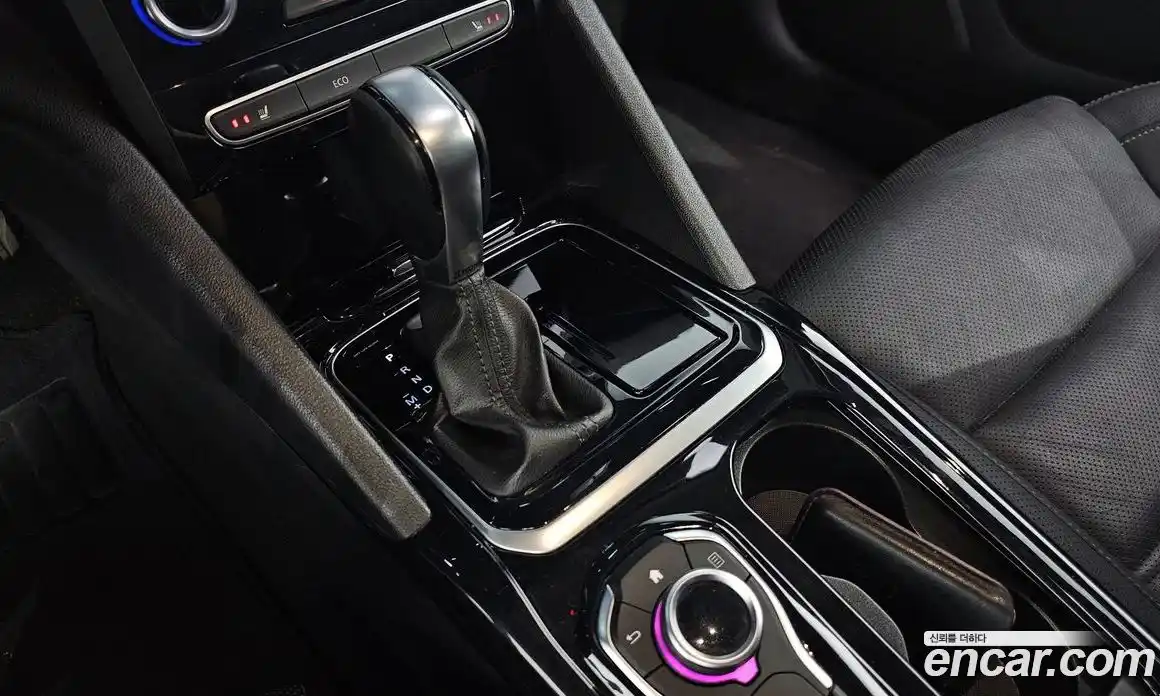 Renault SM6 2019 2.0 Автомат в Москве № 147680, фото 12