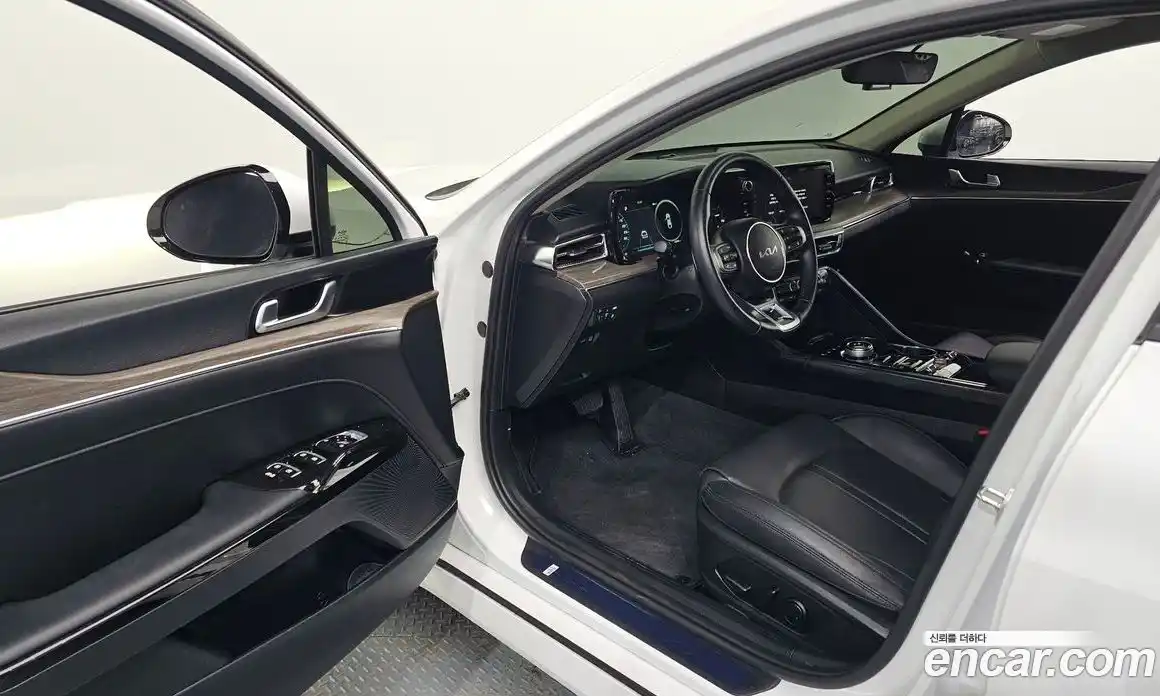 Kia K5 2023 2.0 Автомат в Москве № 14778, фото 4