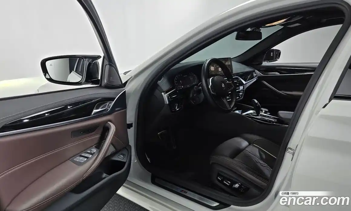 BMW 5-Series 2023 2.0 Автомат в Москве № 155462, фото 15