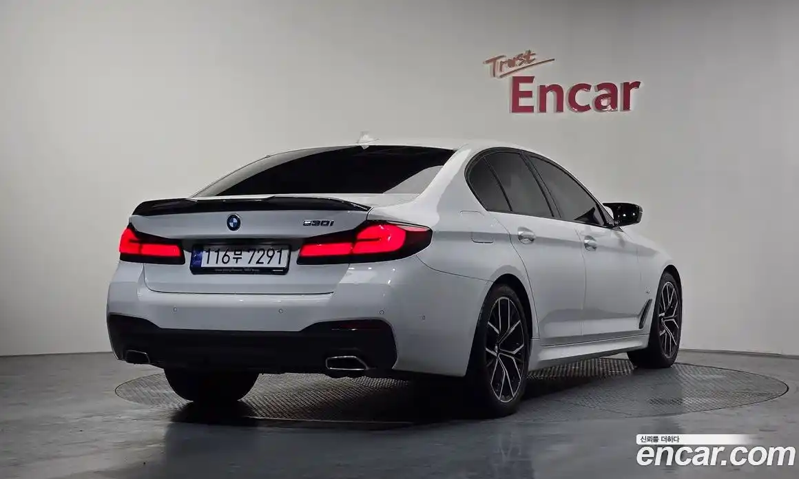 BMW 5-Series 2023 2.0 Автомат в Москве № 155462, фото 19