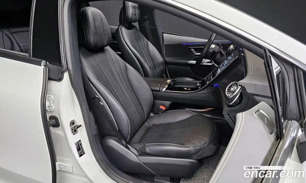 Mercedes-Benz EQE 2023 0.3 Автомат в Москве № 158362, фото 18