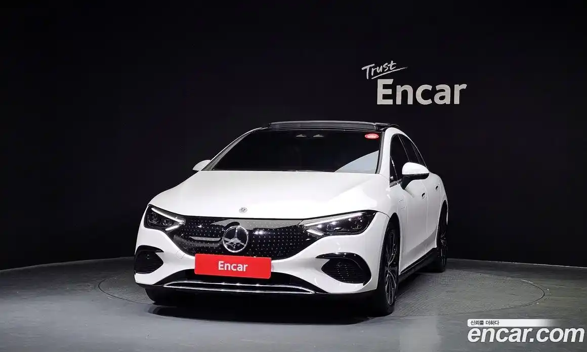 Mercedes-Benz EQE 2023 0.3 Автомат в Москве № 158362, фото 10