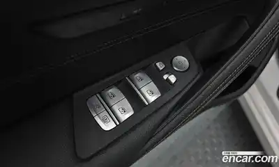 BMW 5-Series 2022 2.0 Автомат в Москве № 158727, миниатюра 3