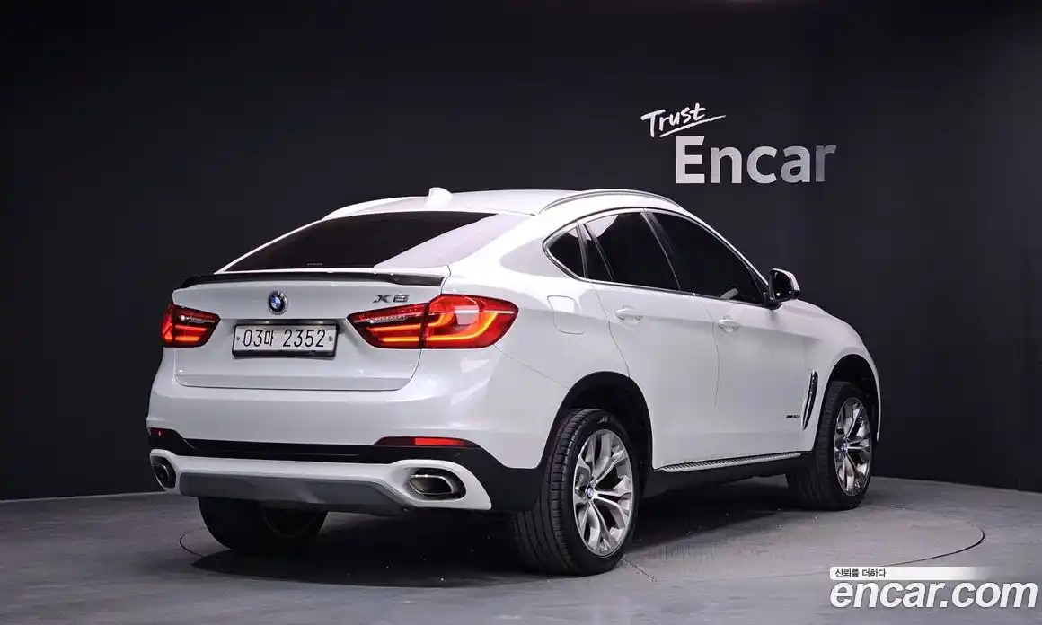 BMW X6 2018 3.0 Автомат в Москве № 159235, фото 20