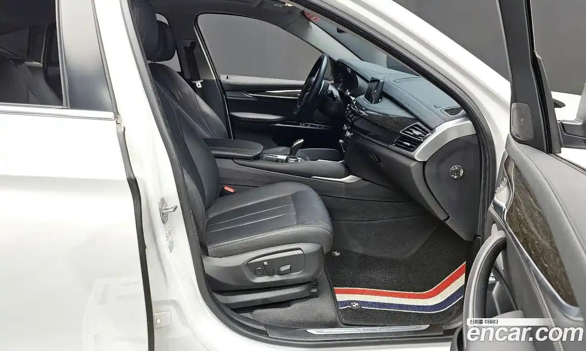 BMW X6 2018 3.0 Автомат в Москве № 159235, фото 4