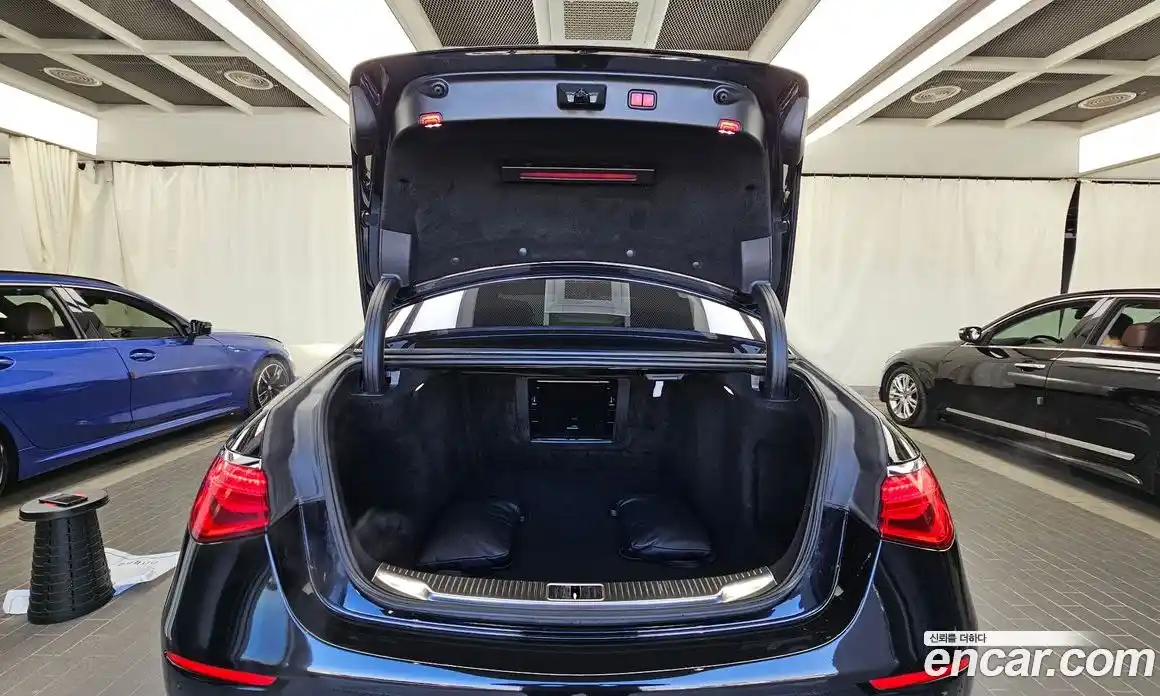 Mercedes-Benz S-Class 2022 4.0 Автомат в Москве № 160359, фото 18