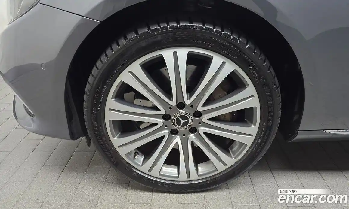 Mercedes-Benz E-Class 2019 3.0 Автомат в Москве № 160577, фото 6