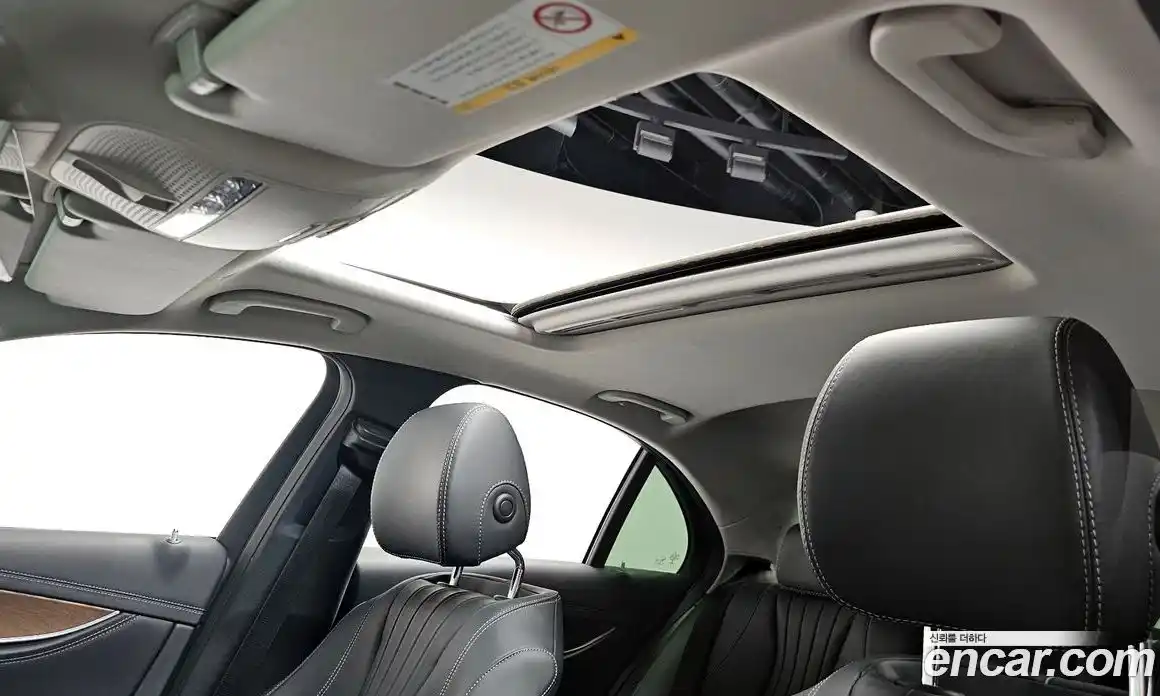 Mercedes-Benz E-Class 2019 1.9 Автомат в Москве № 161378, фото 15