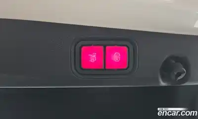 Mercedes-Benz E-Class 2019 1.9 Автомат в Москве № 161378, миниатюра 3