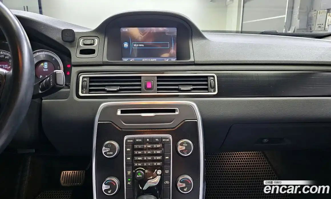 Volvo S80 2012 2.0 Автомат в Москве № 161931, фото 19