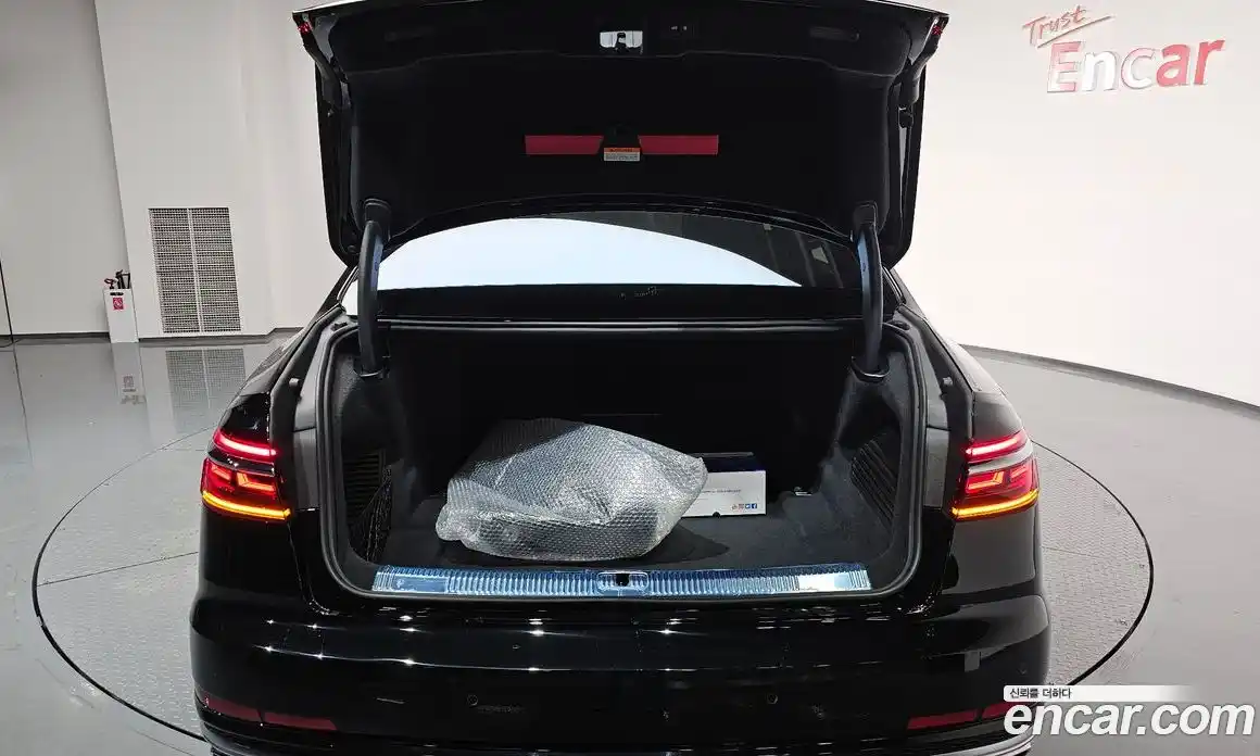 Audi A8 2021 3.0 Автомат в Москве № 162960, фото 20