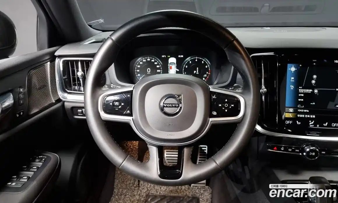 Volvo S60 2022 2.0 Автомат в Москве № 164429, фото 16