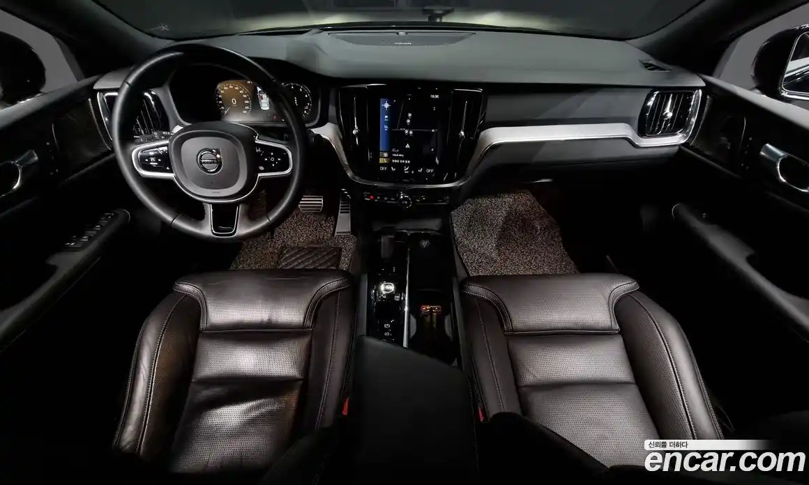 Volvo S60 2022 2.0 Автомат в Москве № 164429, фото 10