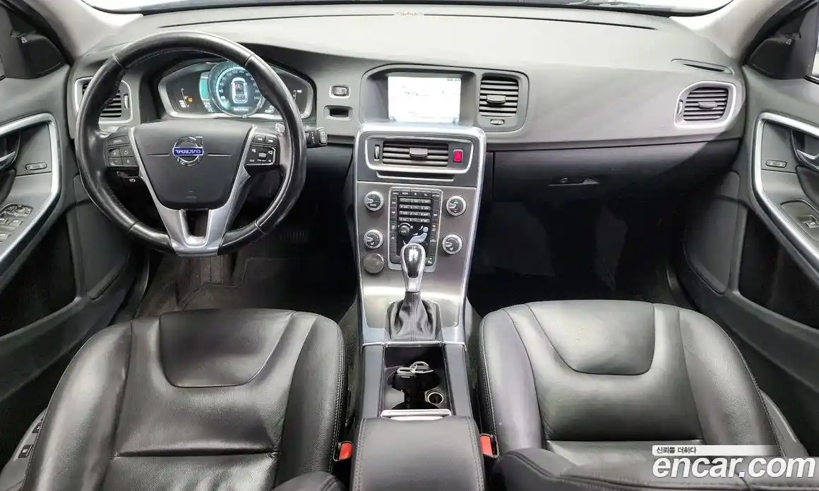 Volvo V60 2015 1.6 Автомат в Москве № 164699, фото 19