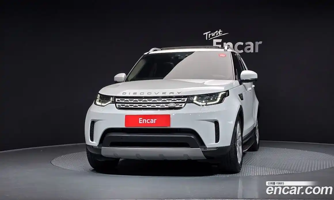 Land Rover Discovery 2017 3.0 Автомат в Москве № 166230, фото 18