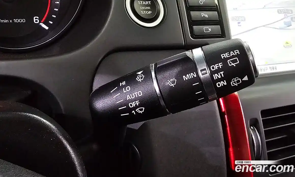 Land Rover Discovery Sport 2016 2.0 Автомат в Москве № 166640, фото 16