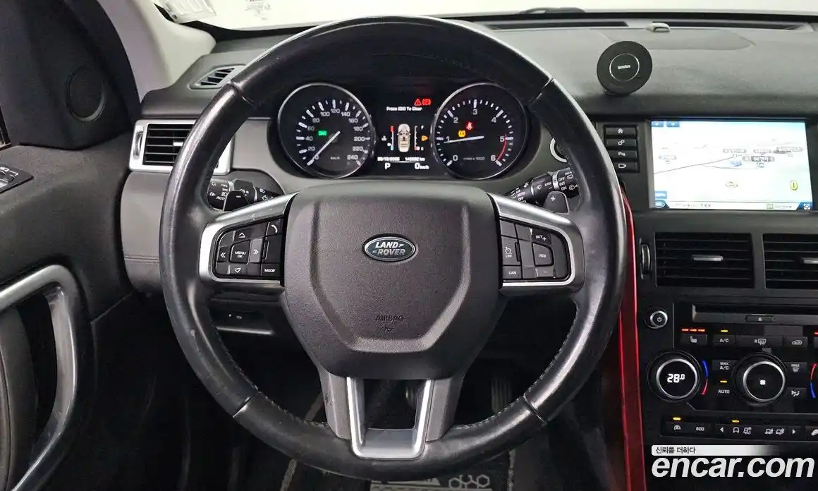 Land Rover Discovery Sport 2016 2.0 Автомат в Москве № 166640, фото 20