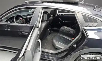 Volkswagen Arteon 2019 2.0 Автомат в Москве № 168778, миниатюра 6