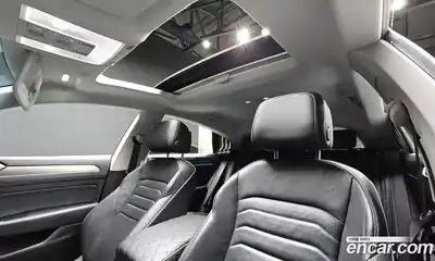 Volkswagen Arteon 2019 2.0 Автомат в Москве № 168778, миниатюра 10