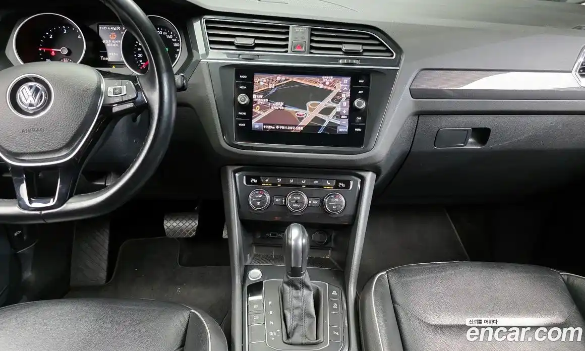 Volkswagen Tiguan 2020 2.0 Автомат в Москве № 169035, фото 7