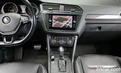 Volkswagen Tiguan 2020 2.0 Автомат в Москве № 169035, миниатюра 7