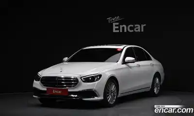 Mercedes-Benz E-Class 2022 2.0 Автомат в Москве № 177383, миниатюра 4