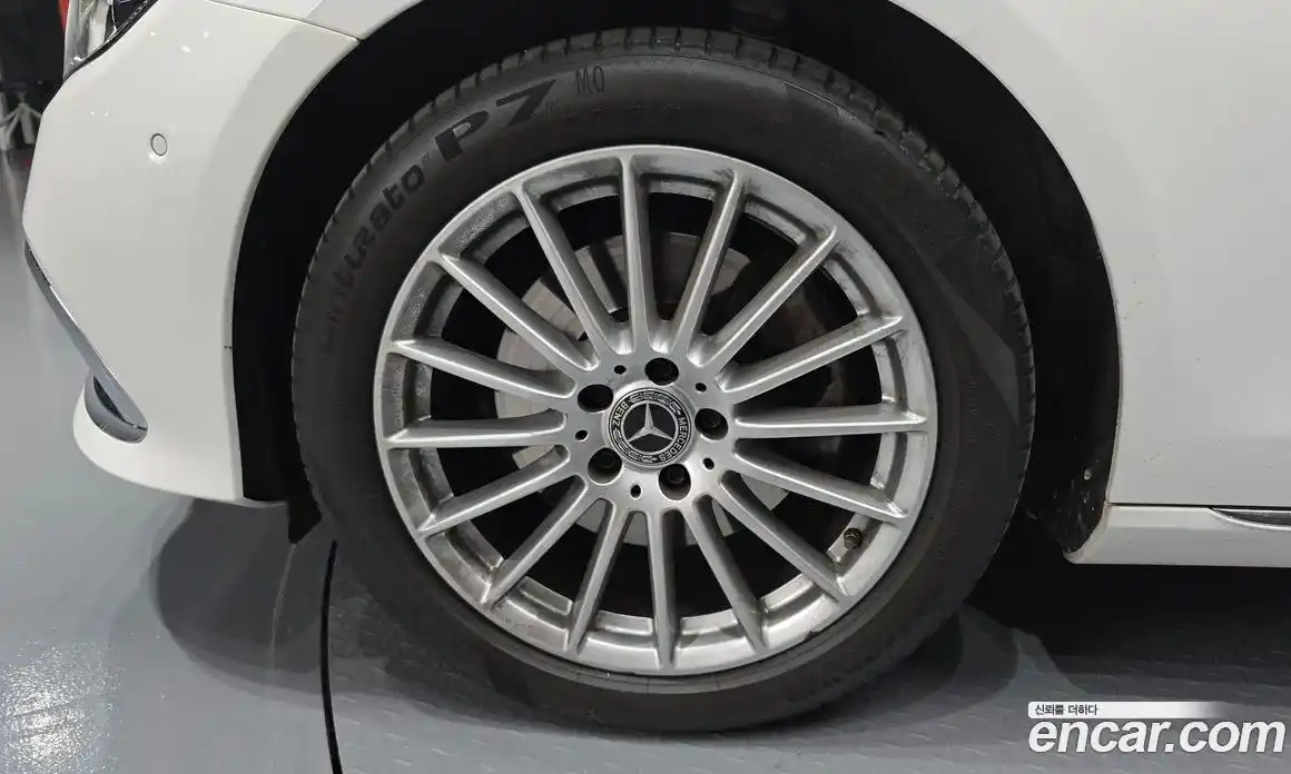 Mercedes-Benz E-Class 2022 2.0 Автомат в Москве № 177383, фото 5