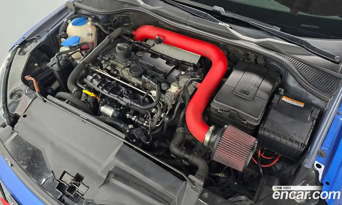 Volkswagen Scirocco 2013 2.0 Автомат в Москве № 180636, фото 16