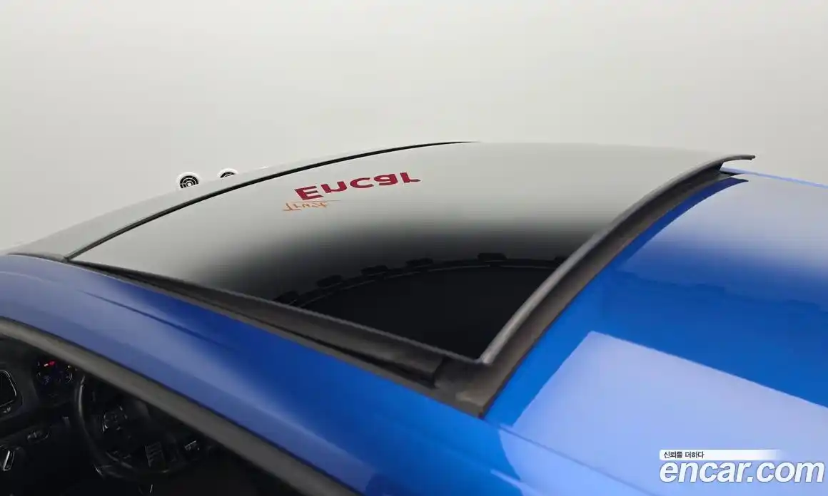 Volkswagen Scirocco 2013 2.0 Автомат в Москве № 180636, фото 8