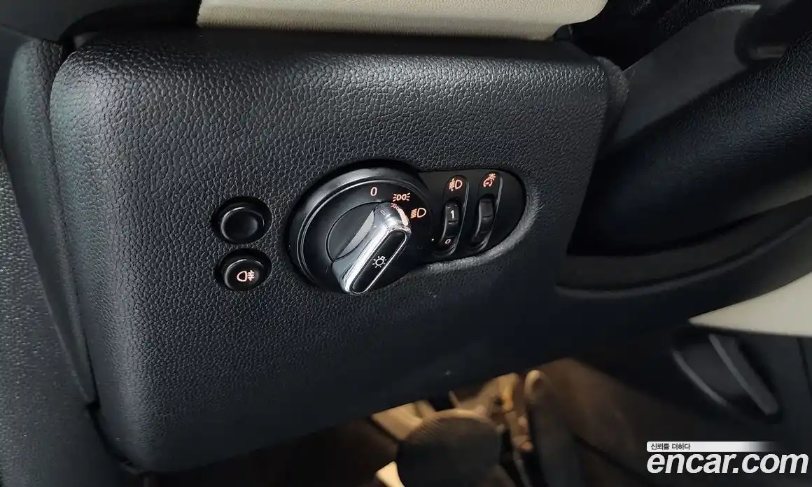 Mini Cooper 2018 1.5 Автомат в Москве № 181307, фото 16