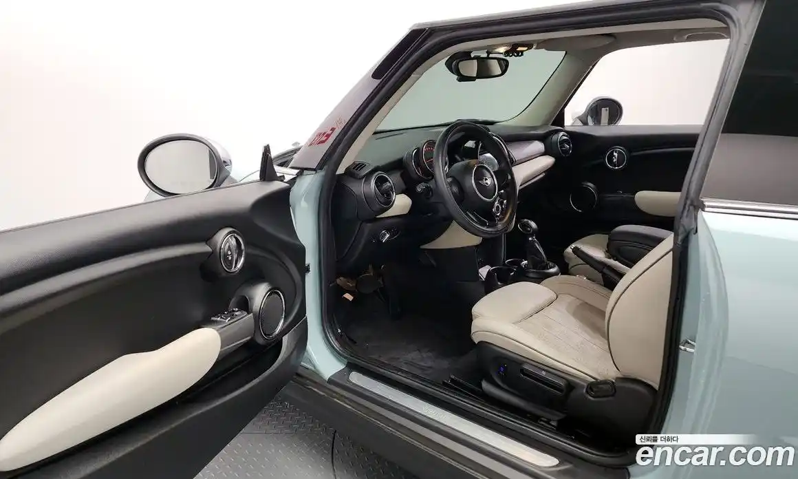 Mini Cooper 2018 1.5 Автомат в Москве № 181307, фото 4