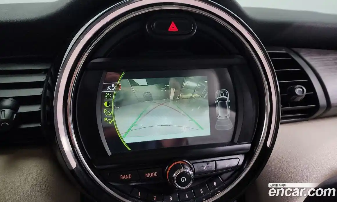 Mini Cooper 2018 1.5 Автомат в Москве № 181307, фото 7