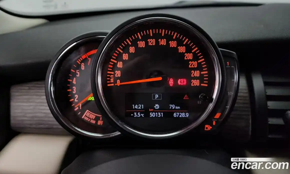 Mini Cooper 2018 1.5 Автомат в Москве № 181307, фото 10