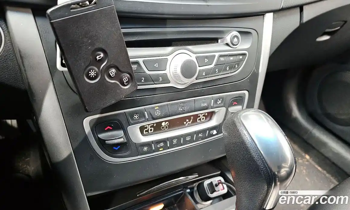 Renault SM5 2012 2.0 Автомат в Москве № 182915, фото 17