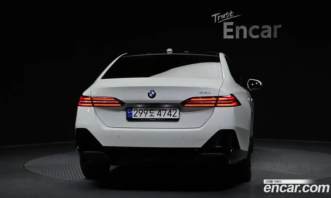 BMW 5-Series 2024 2.0 Автомат в Москве № 189288, фото 13