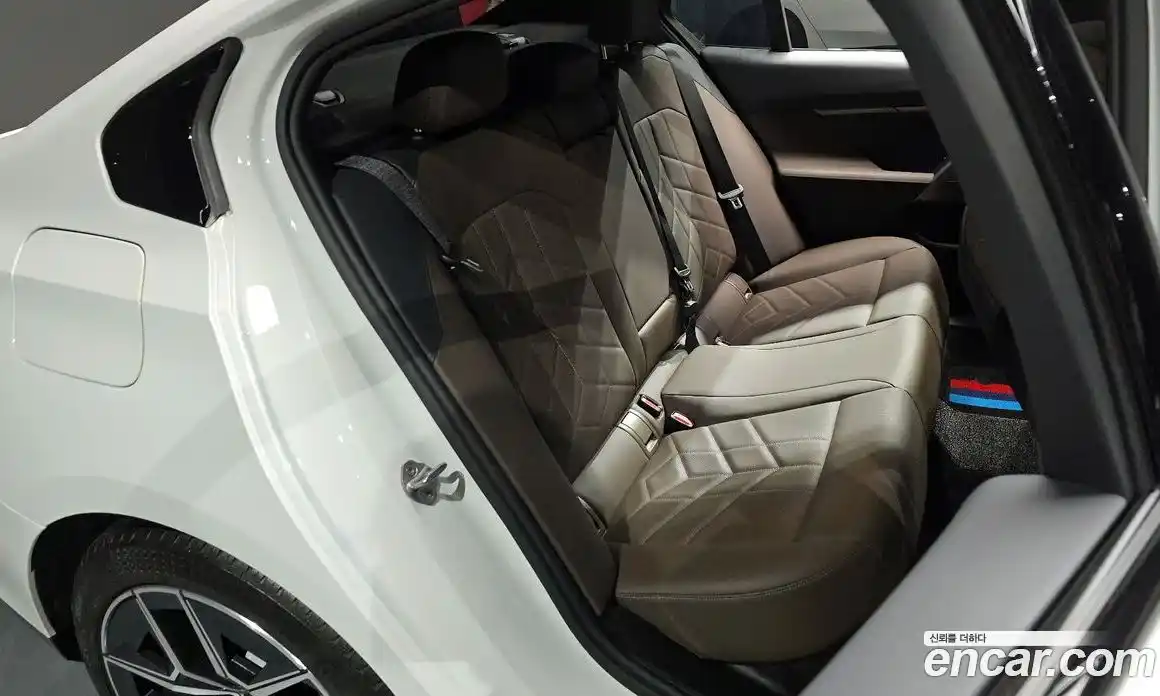 BMW 5-Series 2024 2.0 Автомат в Москве № 189288, фото 15